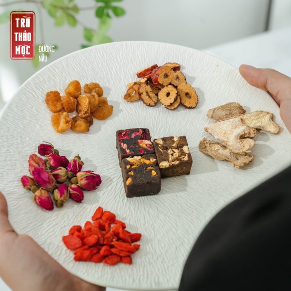 Trà thảo mộc đường nâu